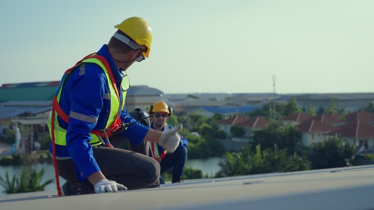Best Hot Roofs  in Sarand, AL